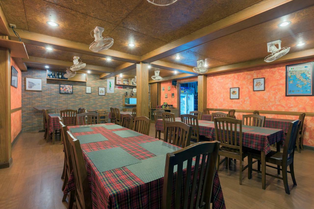 La Luna Italian Restaurant & Accommodation Koh Lipe Eksteriør bilde